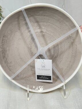 Rachel Ashwell Rustic Crackled Melamine Beige Taupe 4 Salad Plates Set New